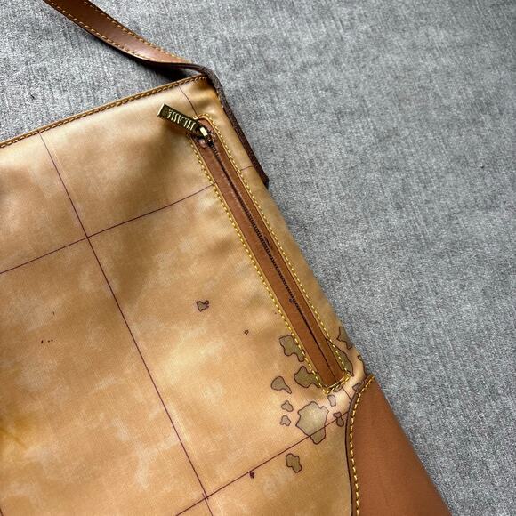 1a Classe Alviero Martini Geo Classic Crossbody Bag - Picture 12 of 12